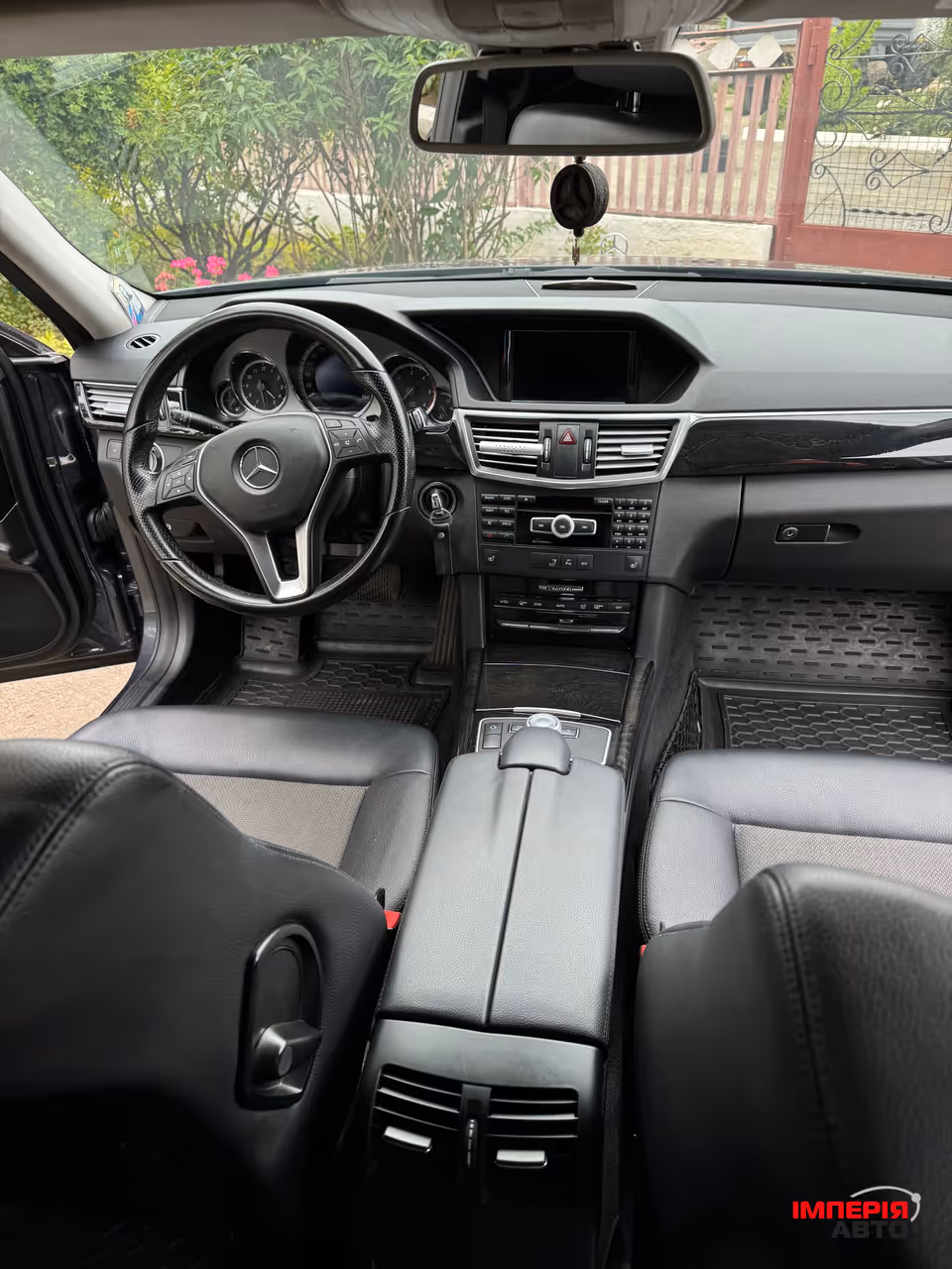 Mercedes-Benz E-Класс - фото 27