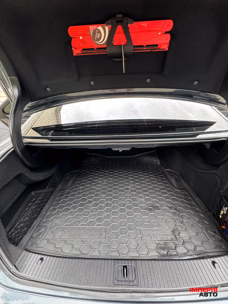 Mercedes-Benz E-Класс - фото 34