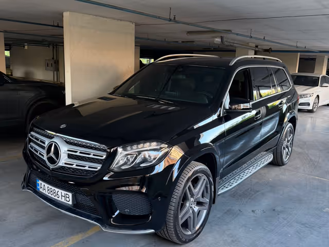 Mercedes-Benz GLS - фото 1