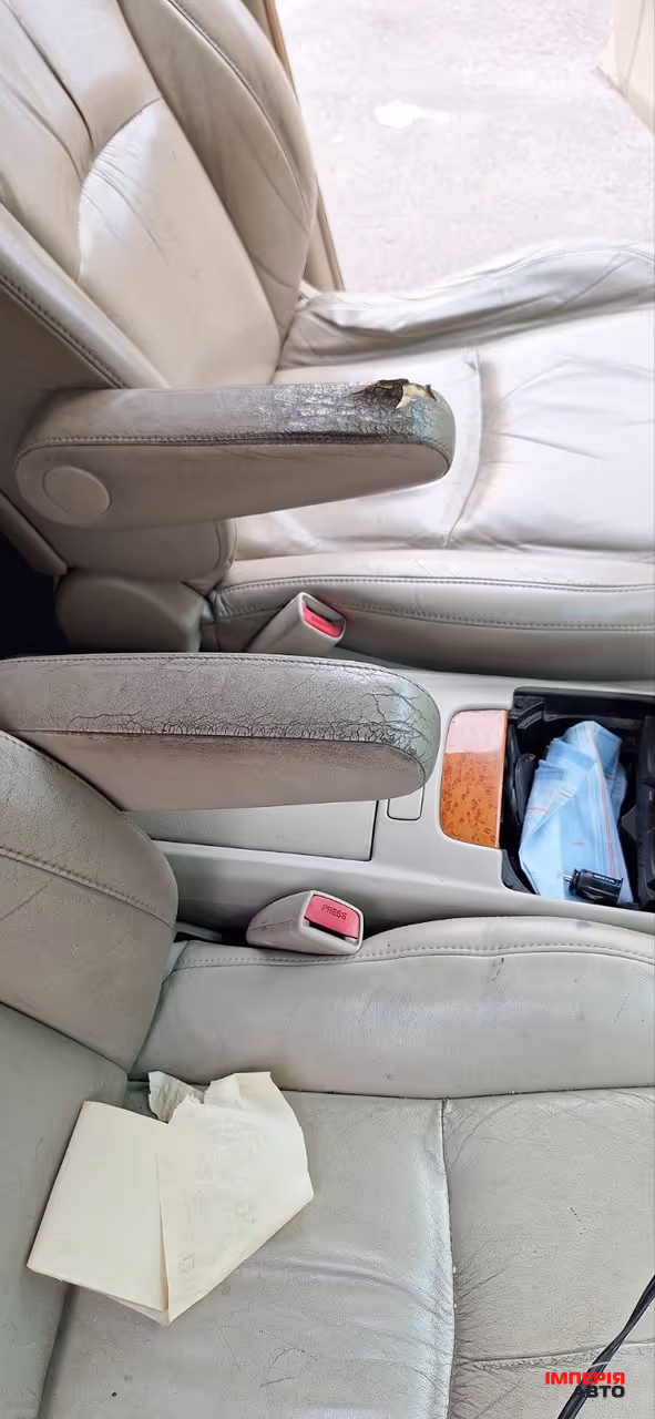 Lexus RX - фото 13