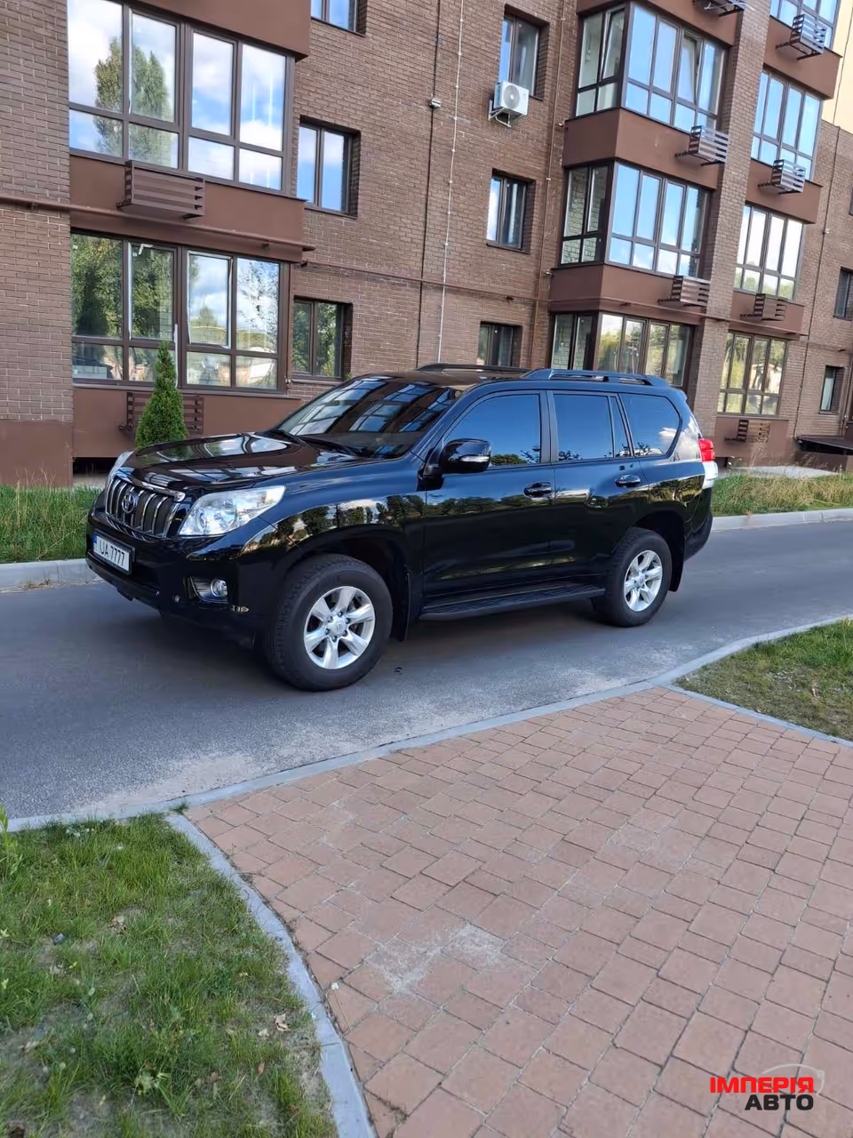 Toyota Land Cruiser Prado - фото 3
