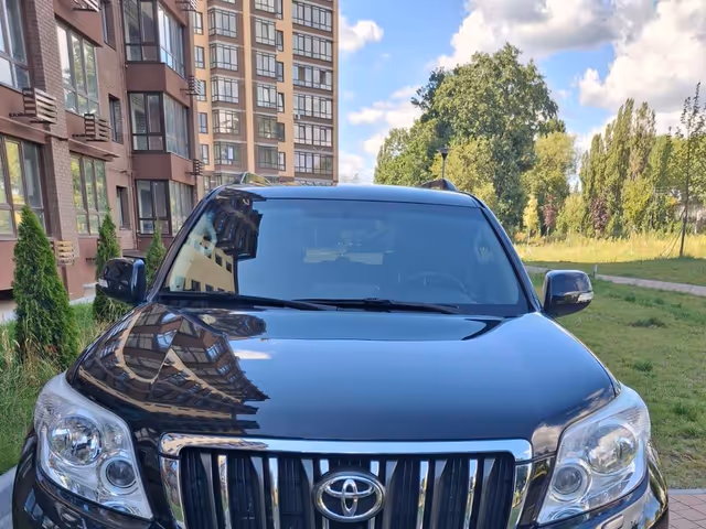 Toyota Land Cruiser Prado - фото 1