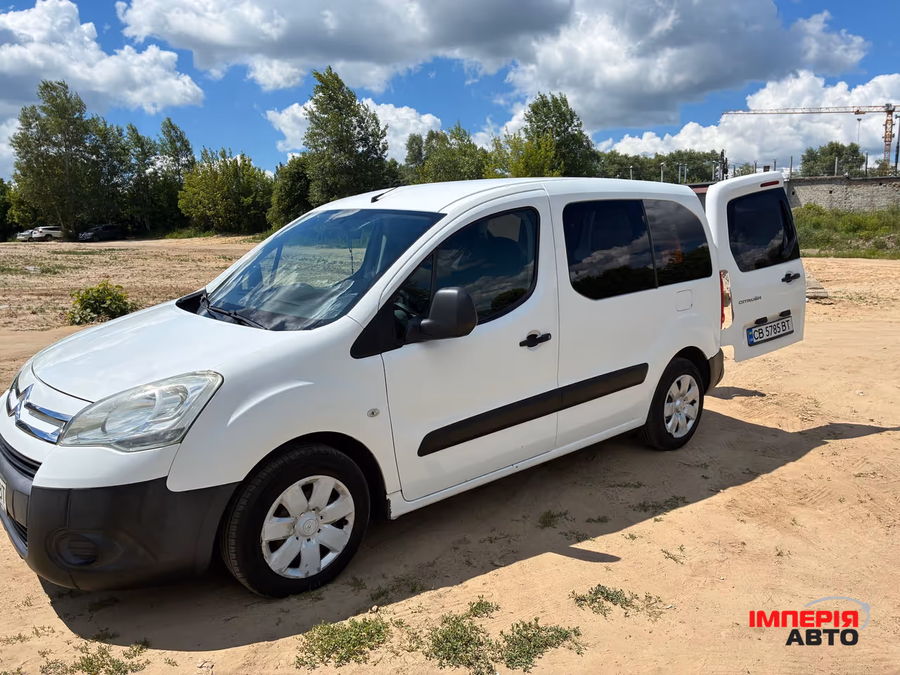 Citroen Berlingo - фото 1