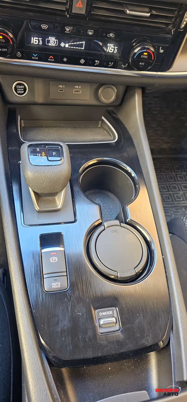 Nissan X-Trail - фото 12