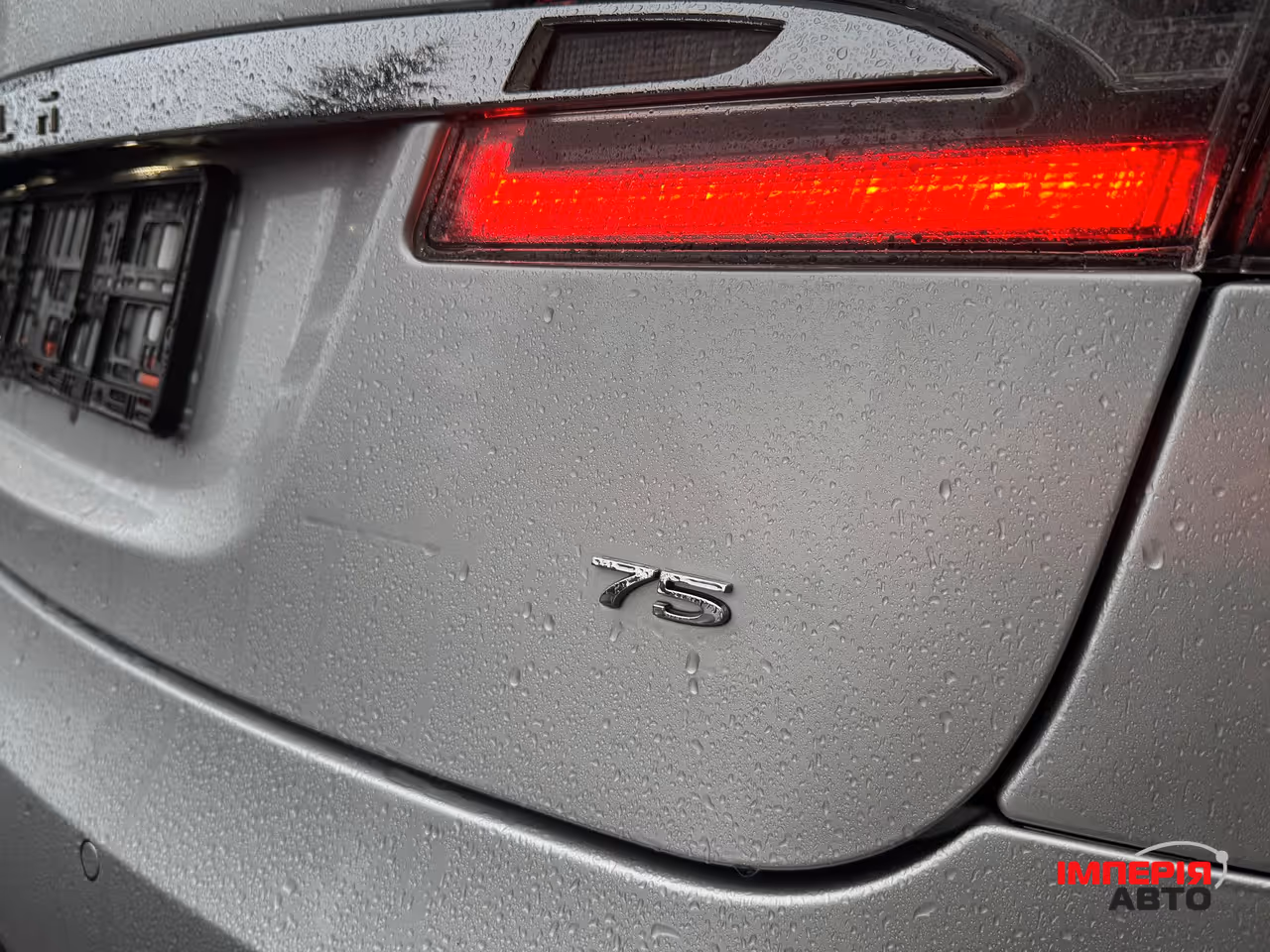 Tesla Model S - фото 18