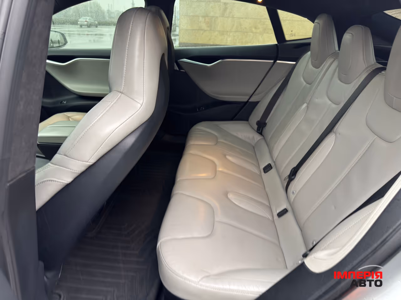 Tesla Model S - фото 36