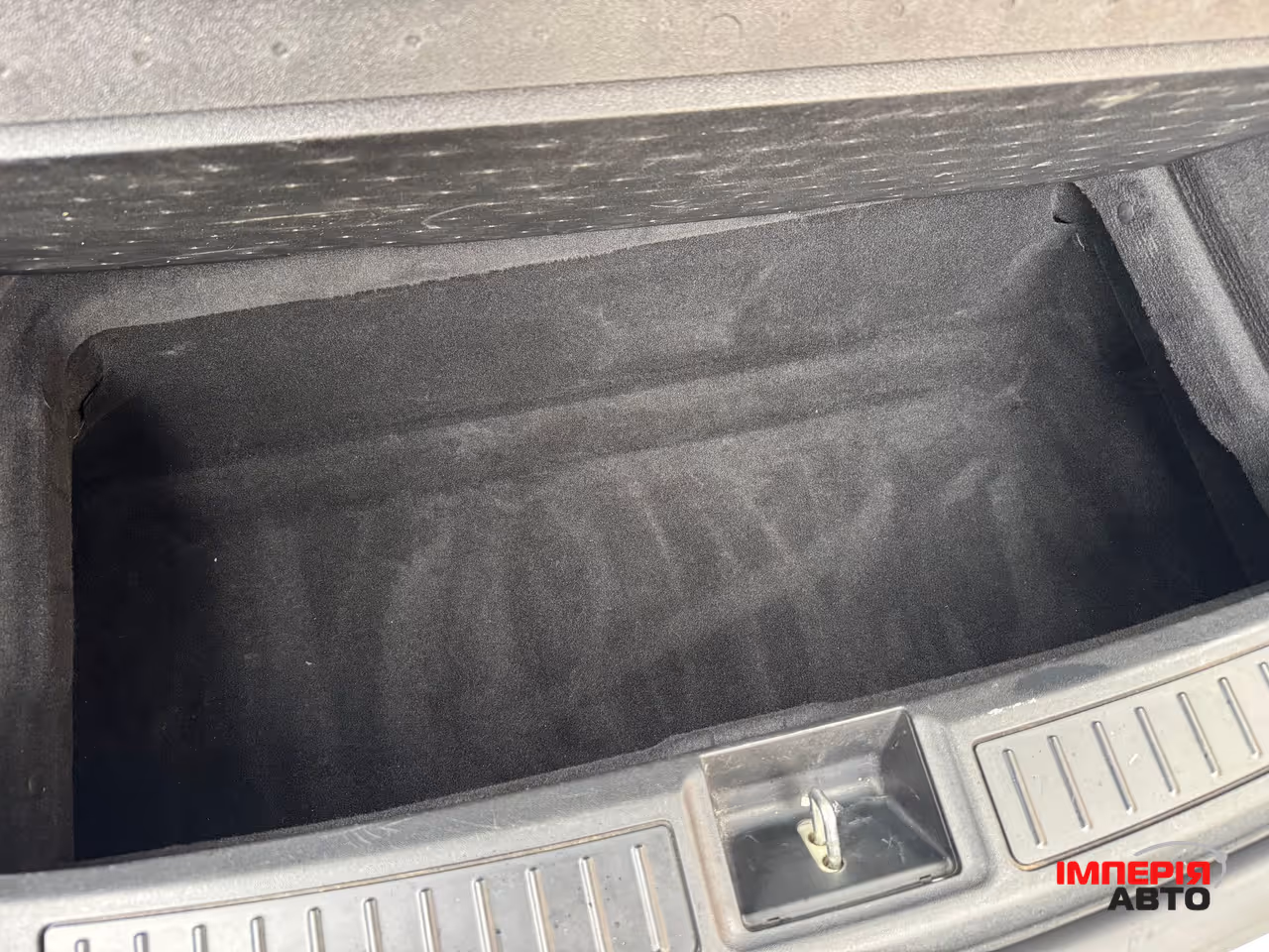 Tesla Model S - фото 49