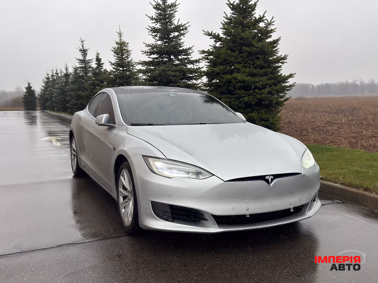 Tesla Model S - фото 4