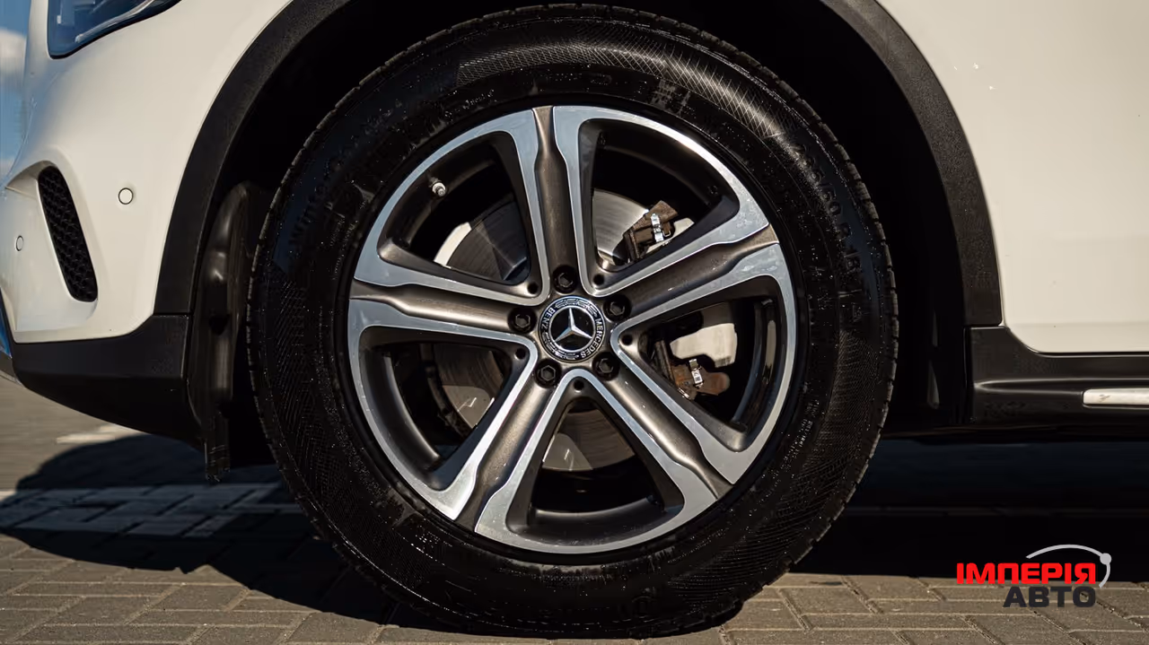 Mercedes-Benz GLC - фото 12