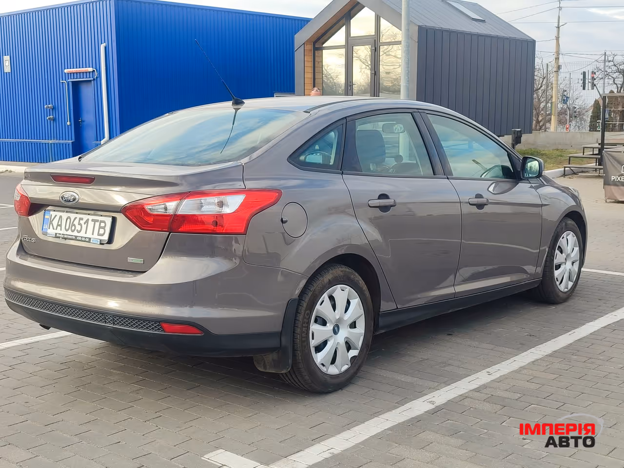Ford Focus - фото 6