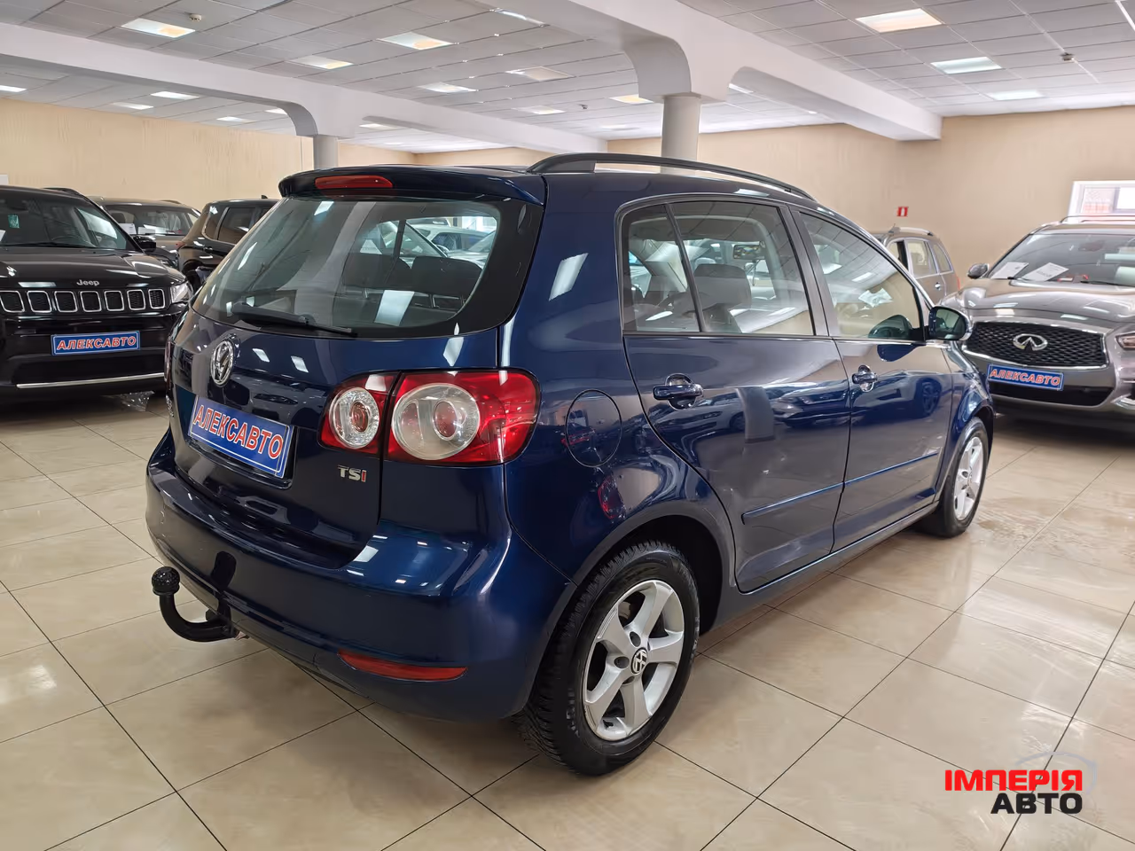 Volkswagen Golf Plus - фото 7