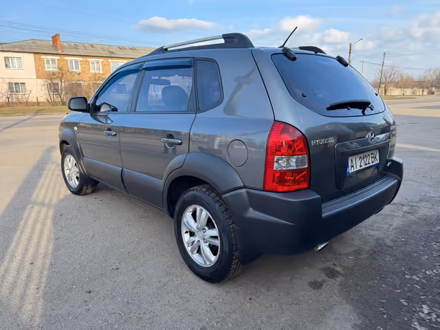 Hyundai Tucson - фото 5