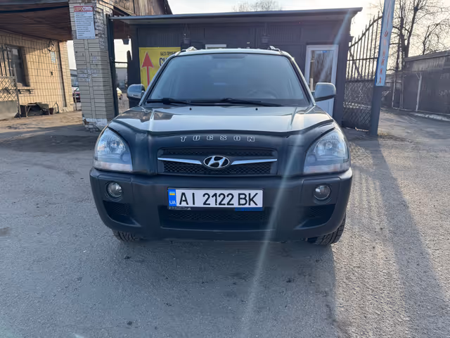 Hyundai Tucson - фото 2