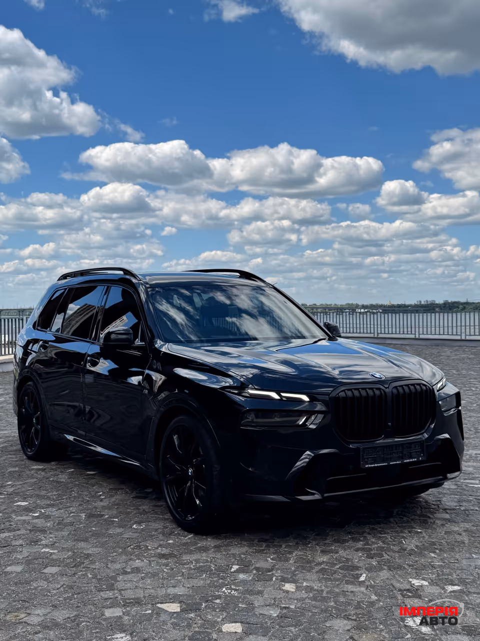 BMW X7 - фото 2