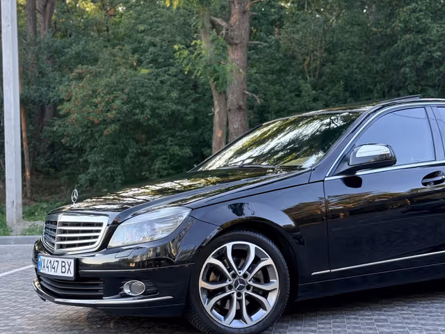 Mercedes-Benz C-Класс - фото 3