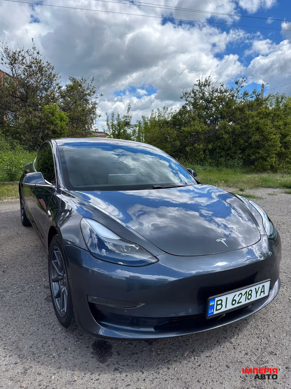 Tesla Model 3 - фото 1