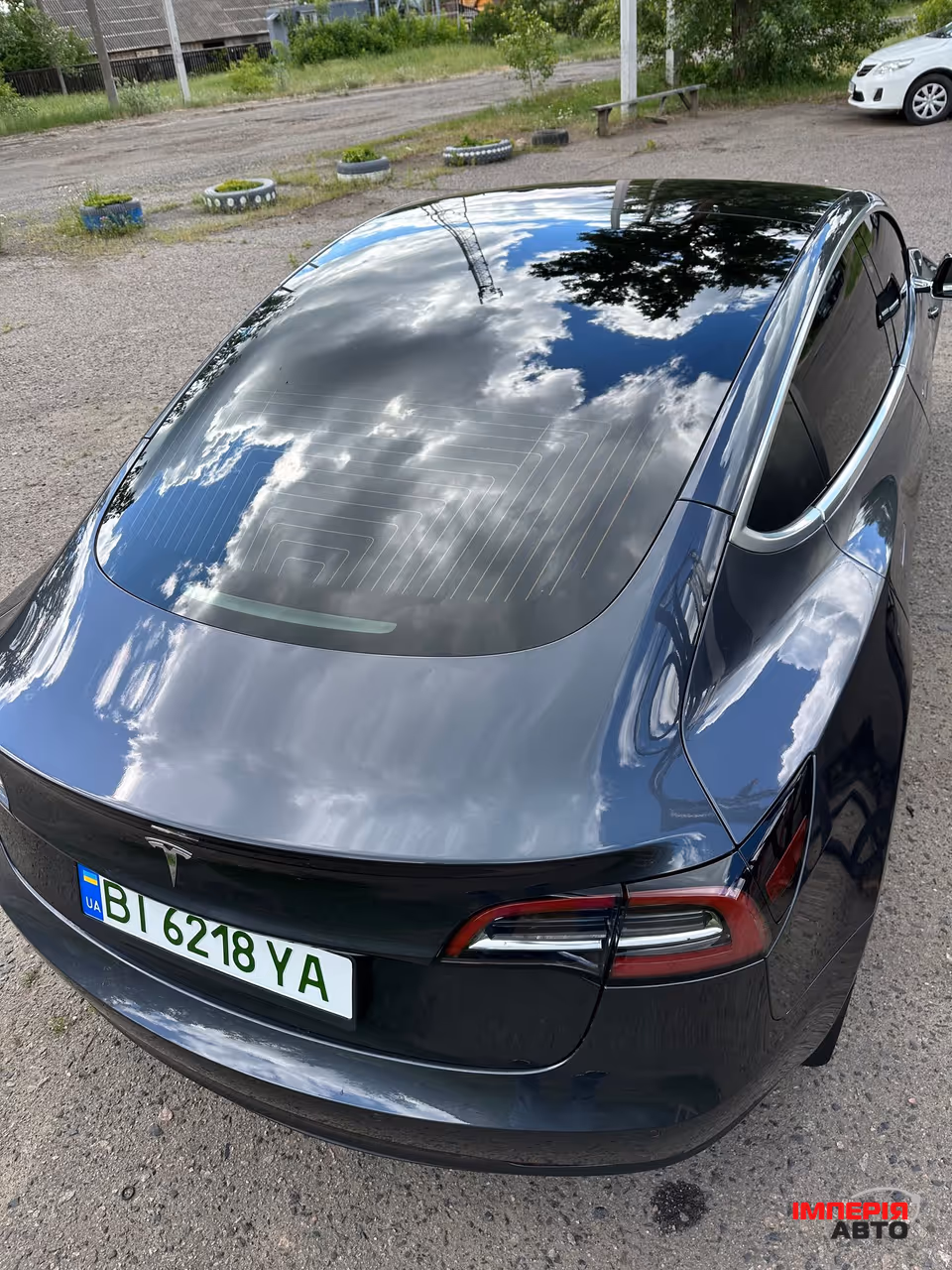 Tesla Model 3 - фото 7