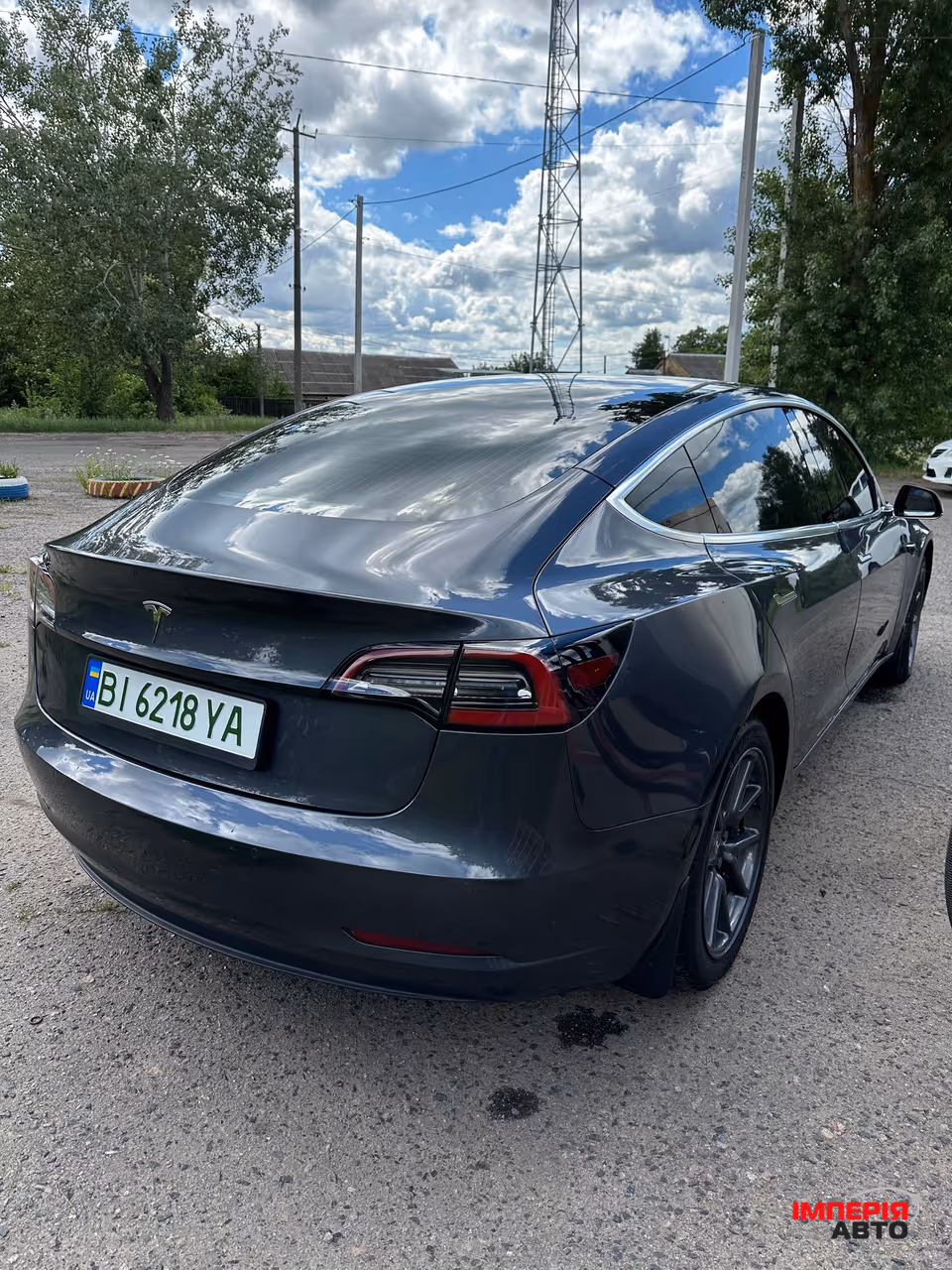 Tesla Model 3 - фото 2
