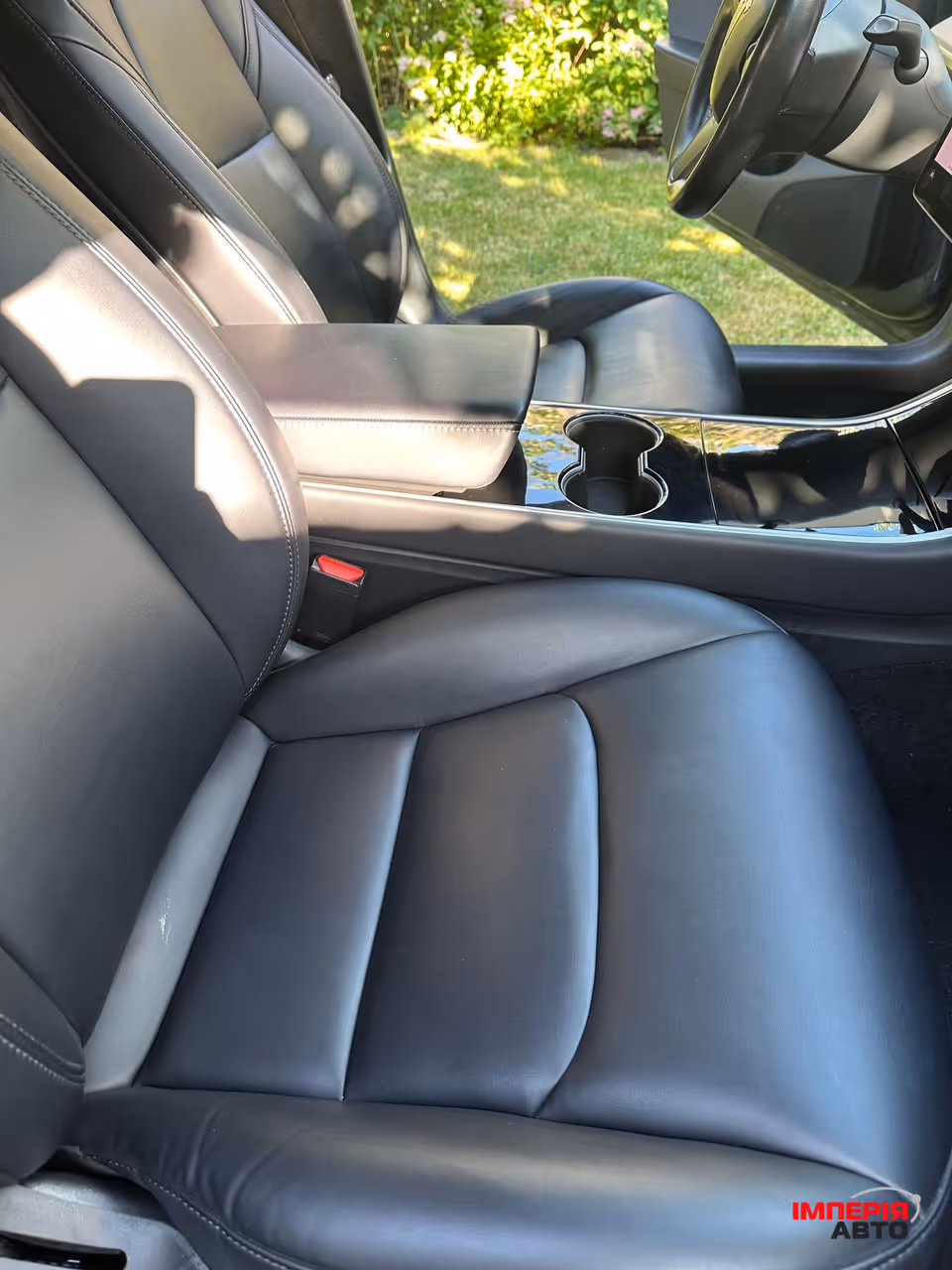 Tesla Model 3 - фото 19