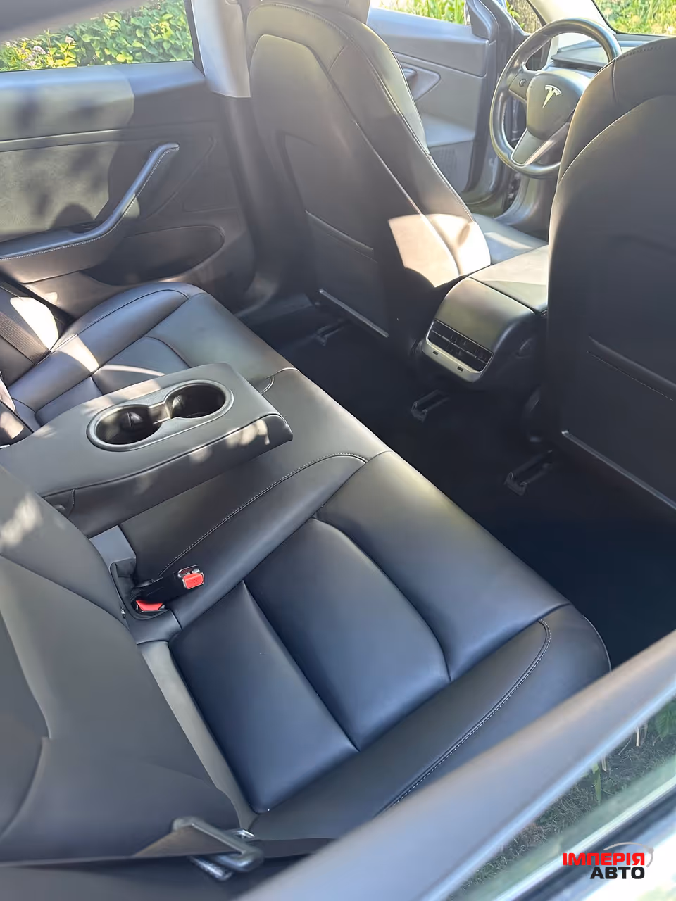 Tesla Model 3 - фото 20