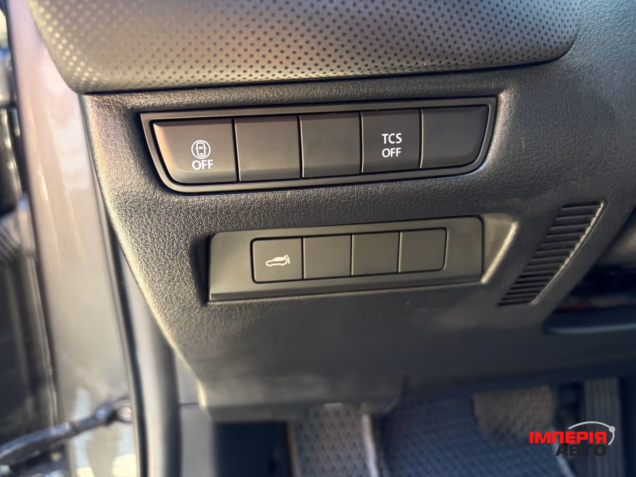 Mazda CX-50 - фото 12
