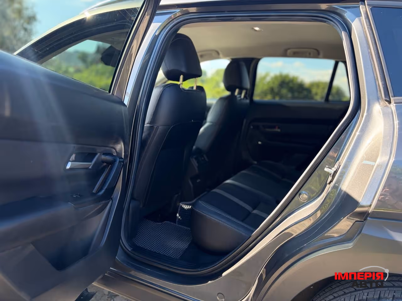 Mazda CX-50 - фото 15