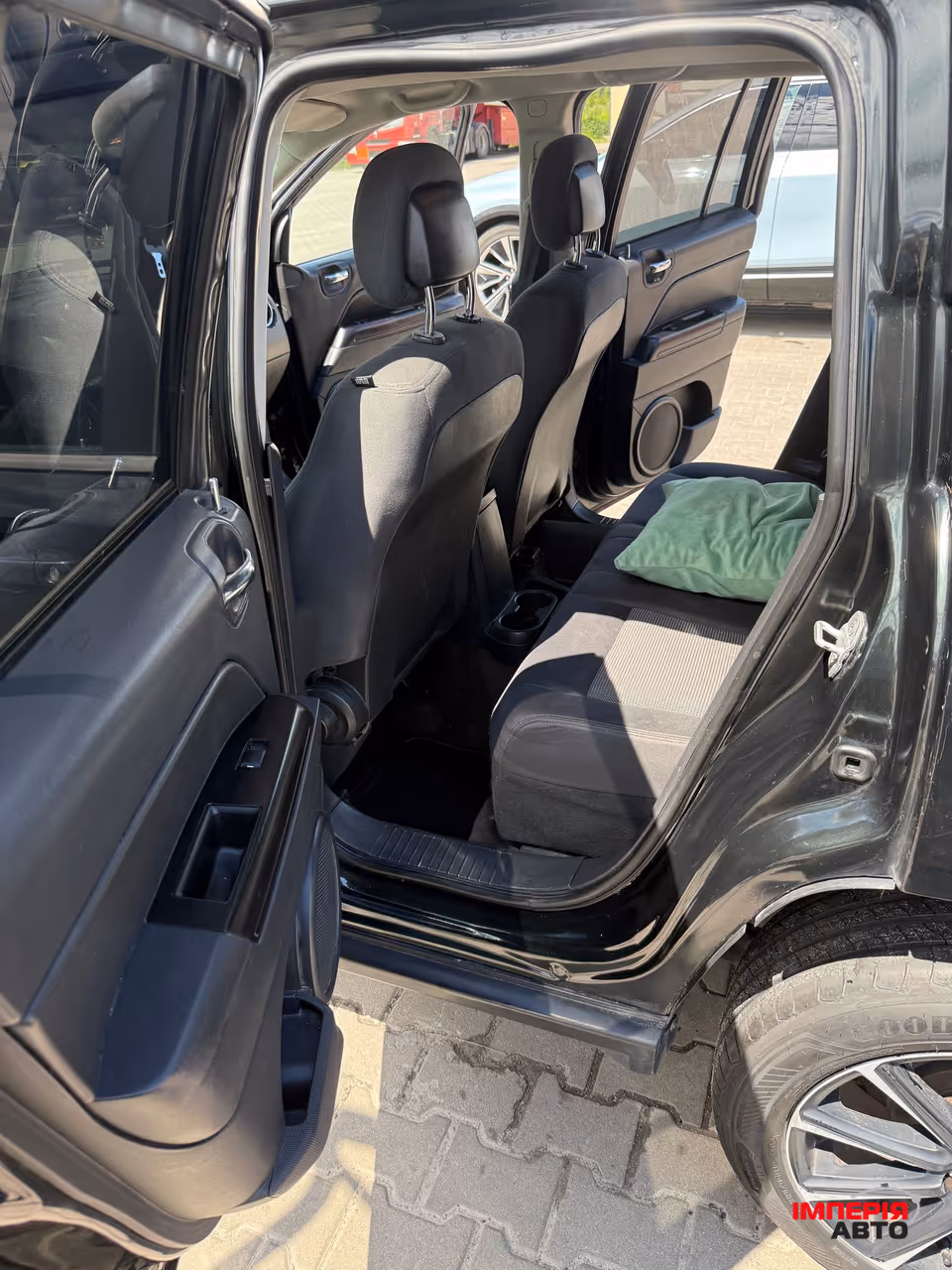 Jeep Compass - фото 11
