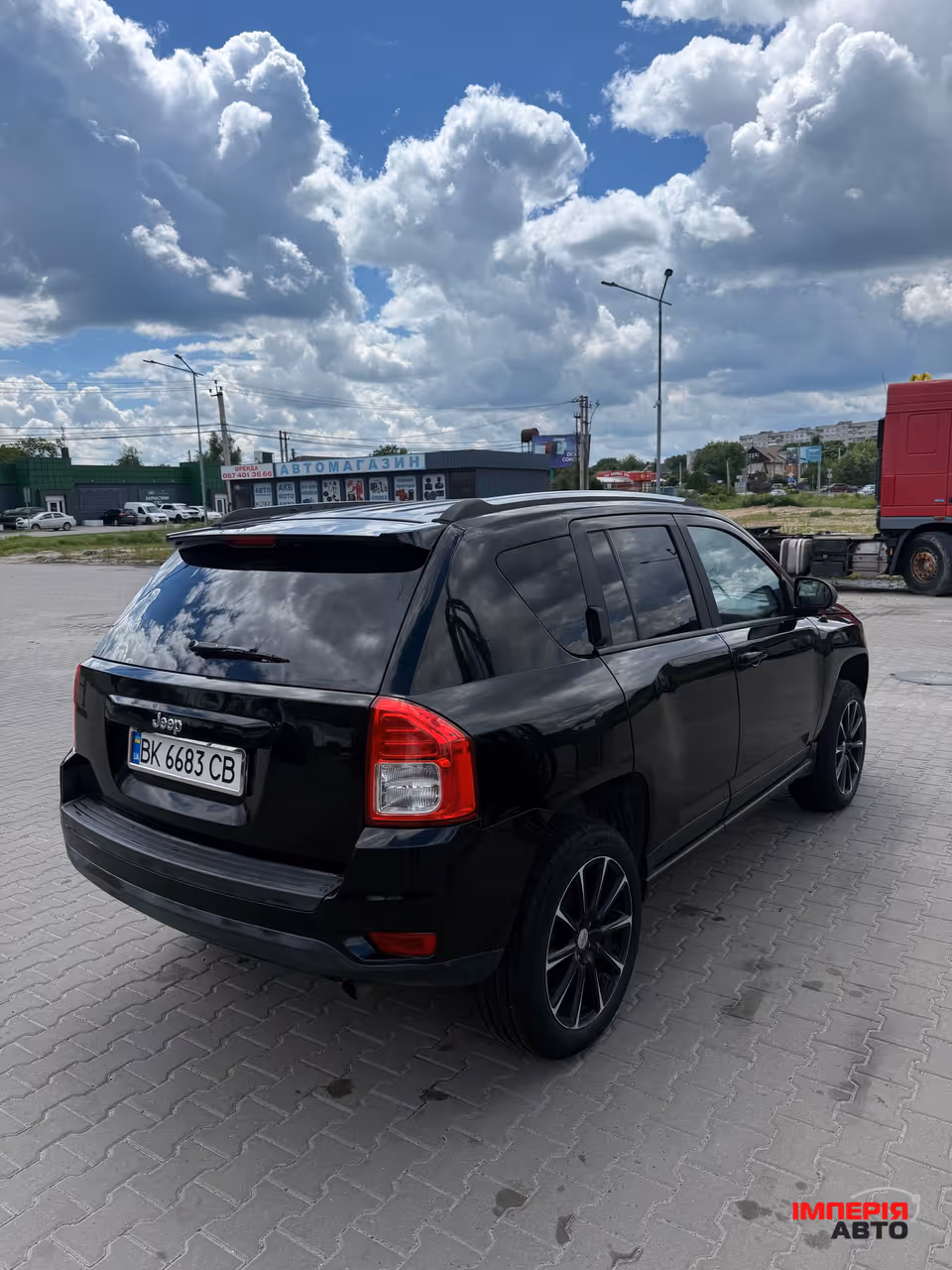 Jeep Compass - фото 3