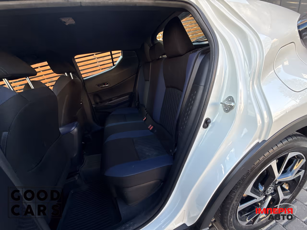 Toyota C-HR - фото 31