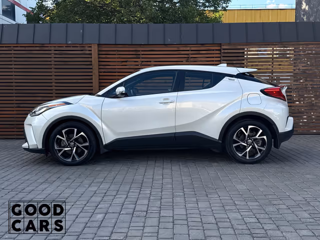 Toyota C-HR - фото 4