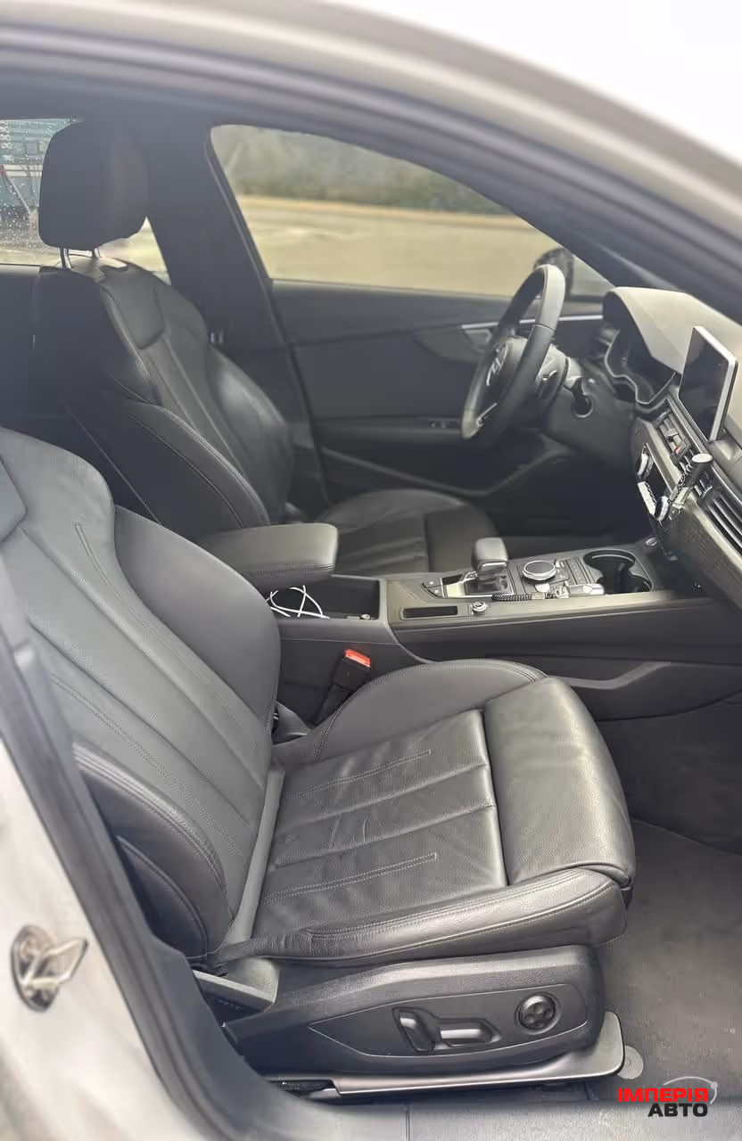 Audi A4 - фото 11