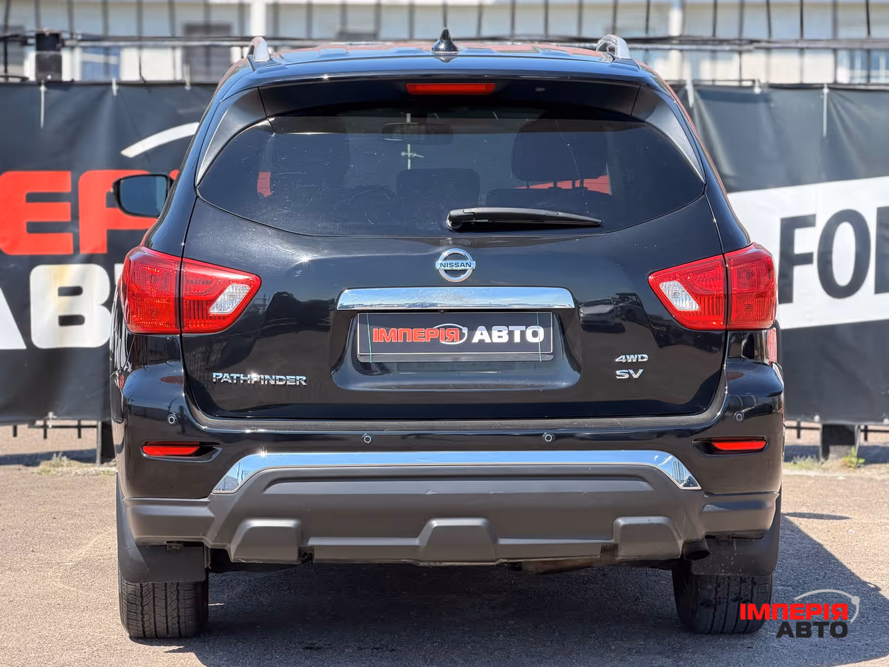 Nissan Pathfinder - фото 9