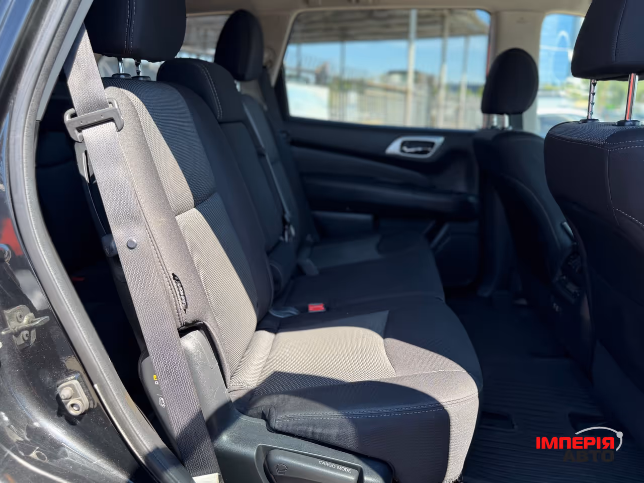 Nissan Pathfinder - фото 6