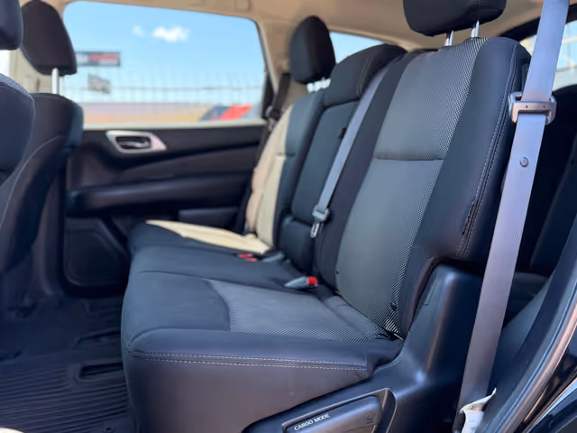Nissan Pathfinder - фото 5