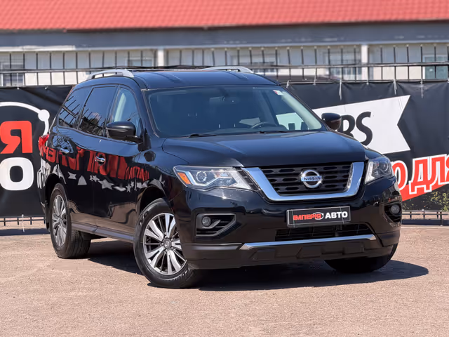 Nissan Pathfinder - фото 2