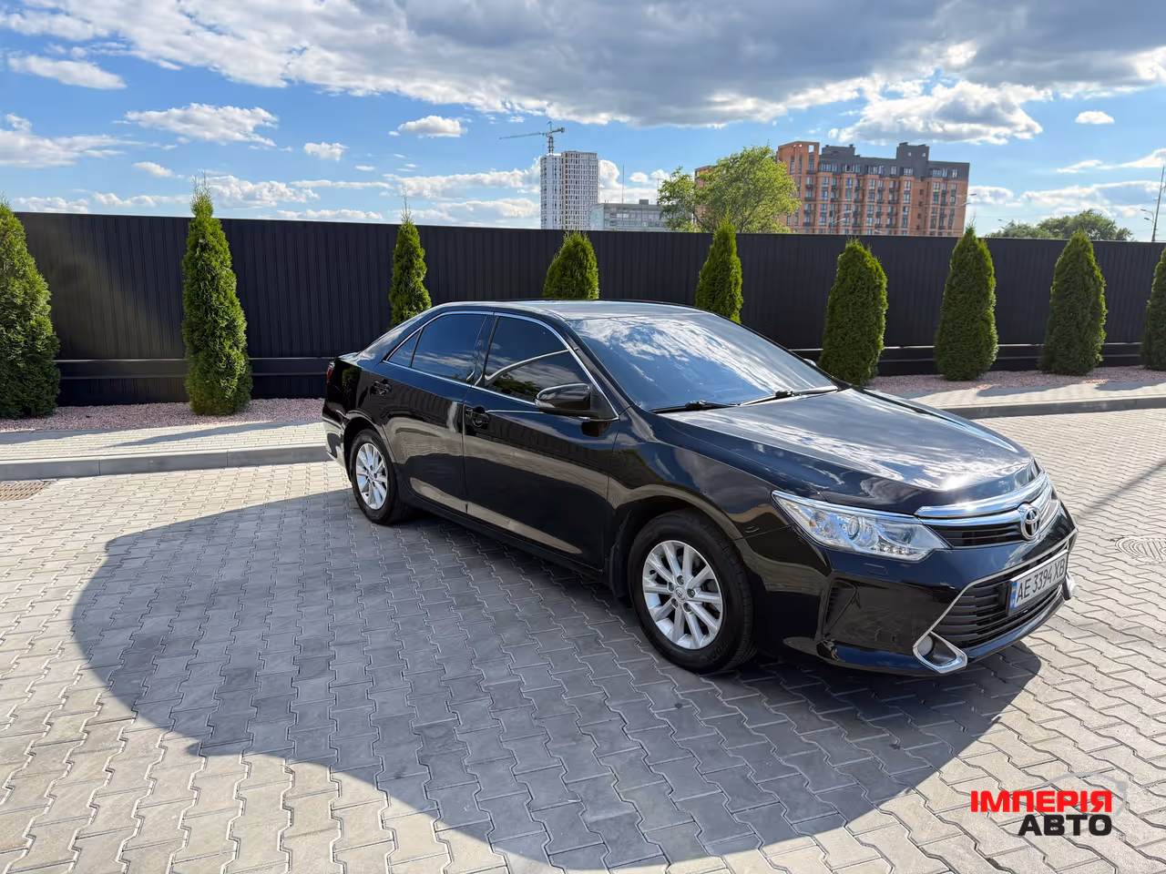 Toyota Camry - фото 3