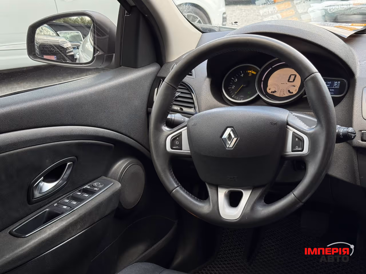 Renault Megane - фото 47