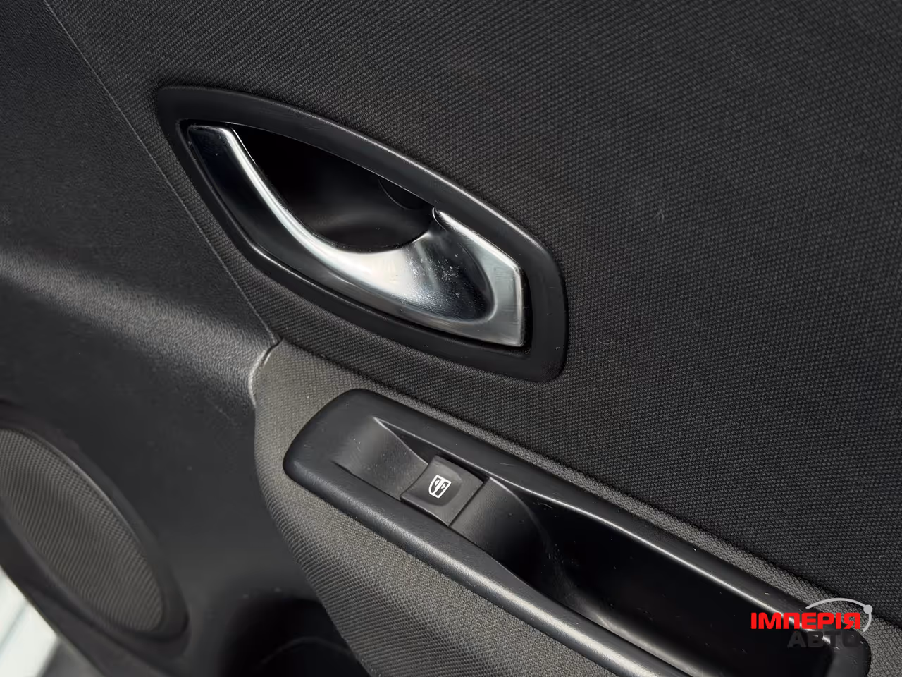 Renault Megane - фото 44