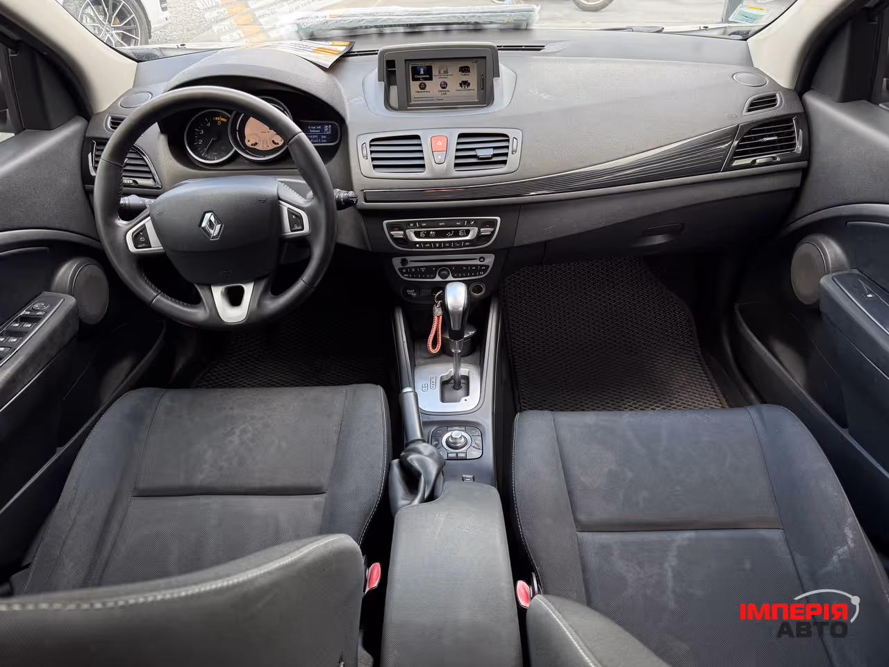 Renault Megane - фото 48
