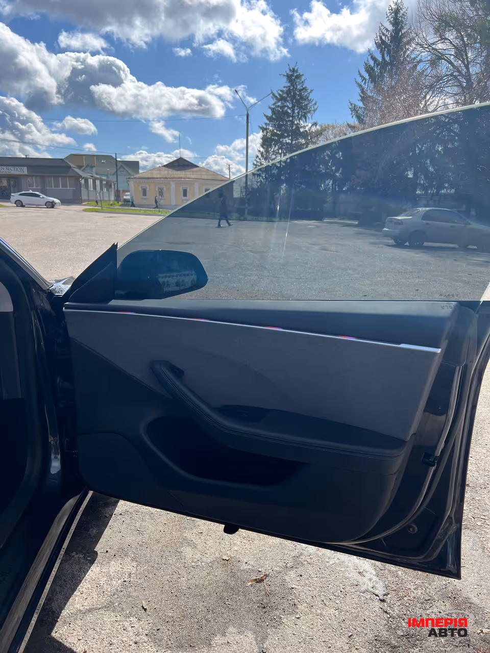 Tesla Model 3 - фото 17