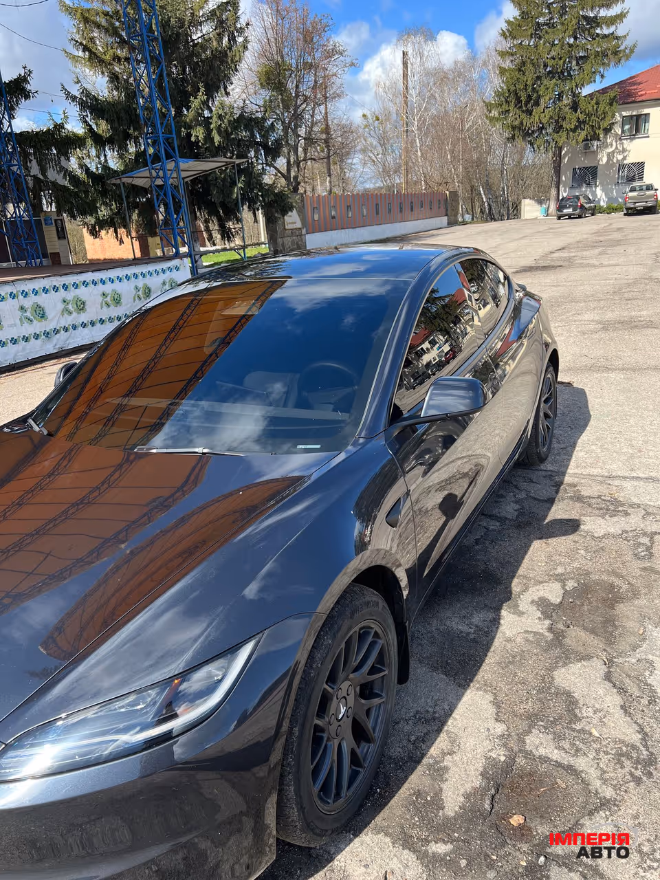 Tesla Model 3 - фото 3