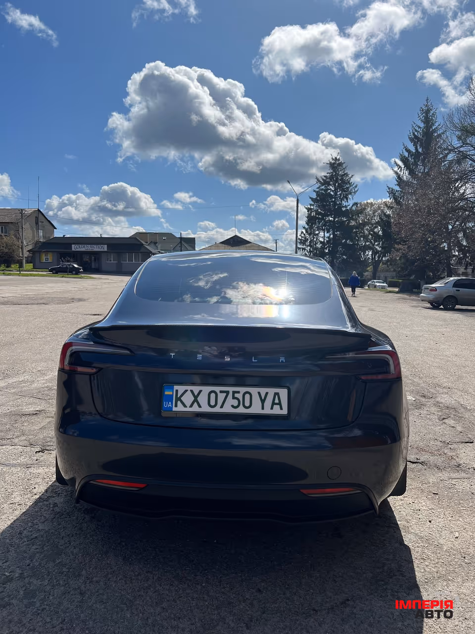 Tesla Model 3 - фото 7