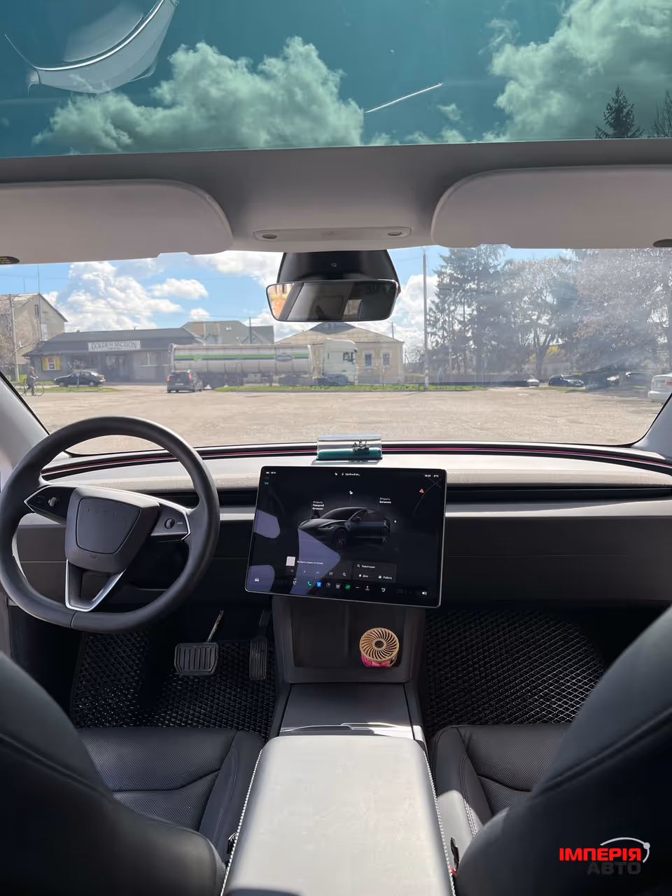 Tesla Model 3 - фото 18