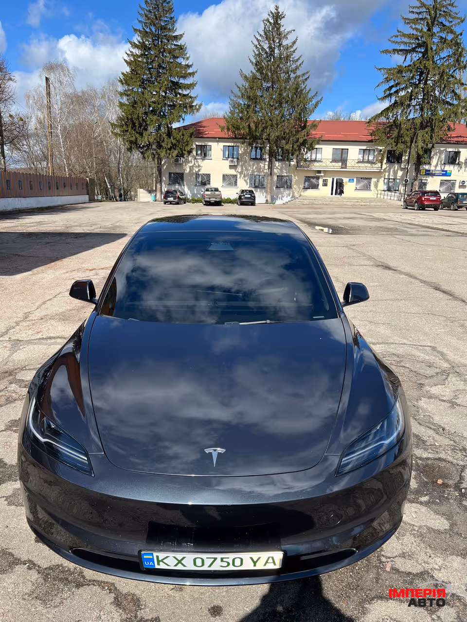 Tesla Model 3 - фото 9
