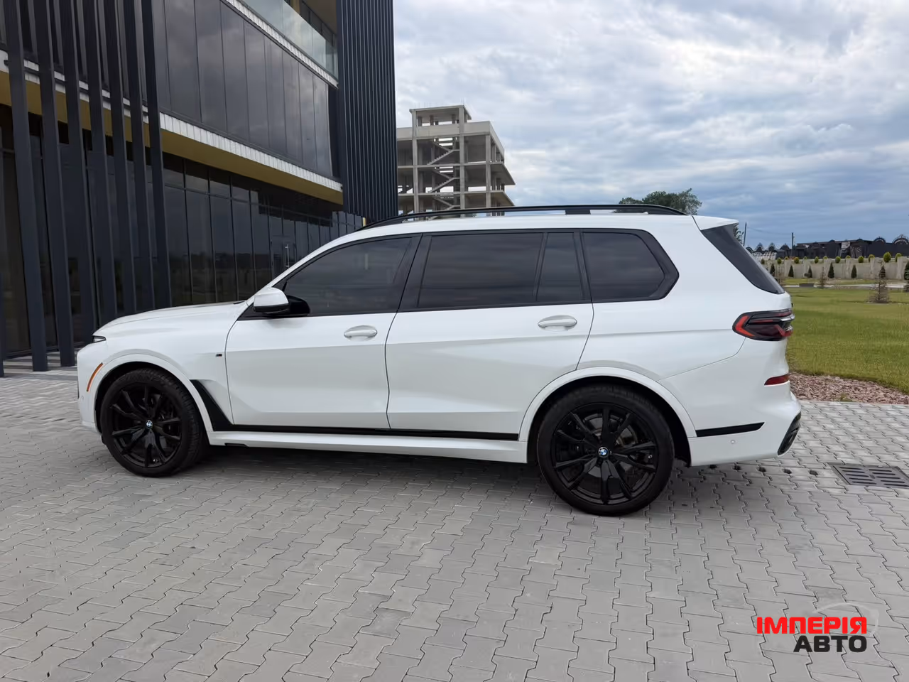 BMW X7 - фото 19