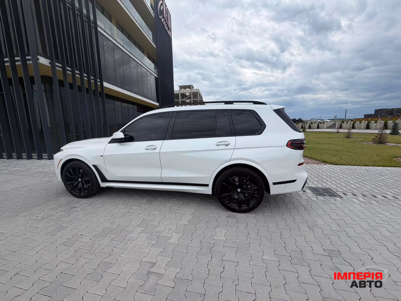 BMW X7 - фото 14