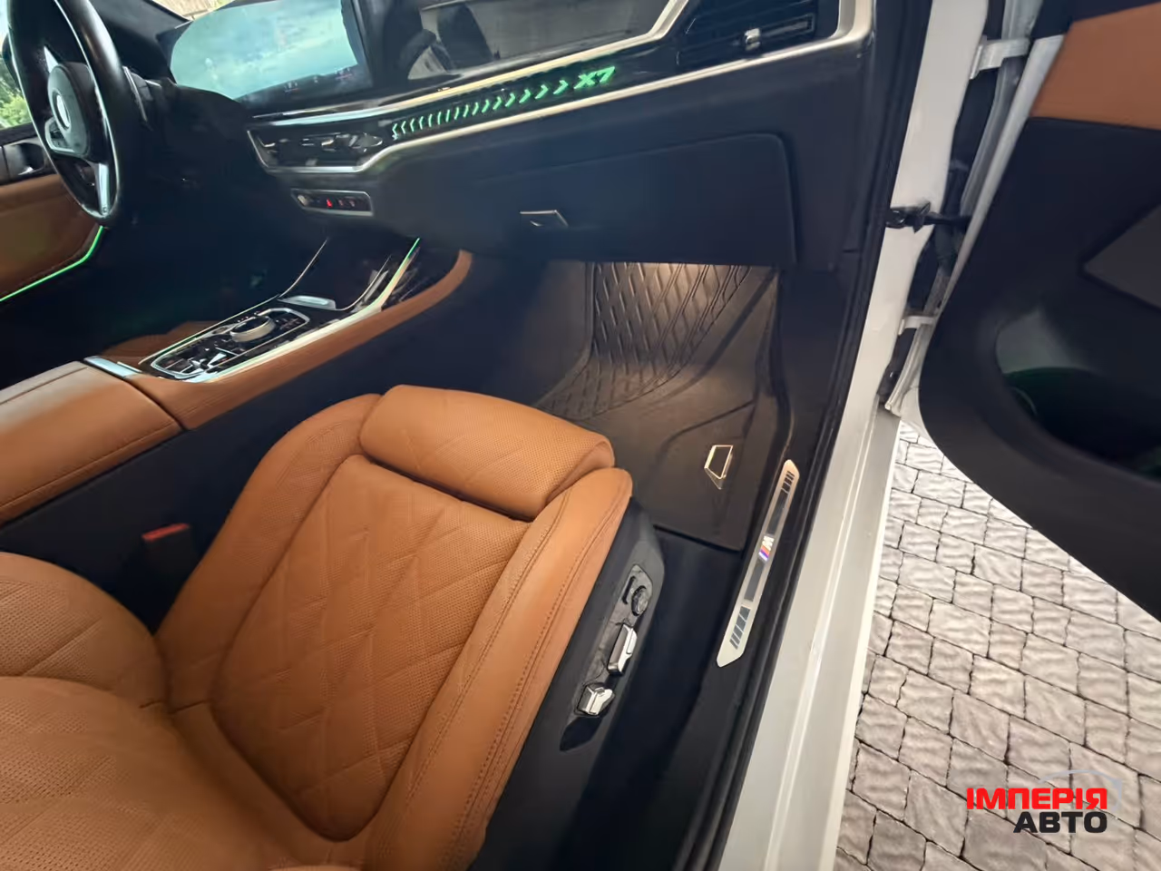 BMW X7 - фото 36