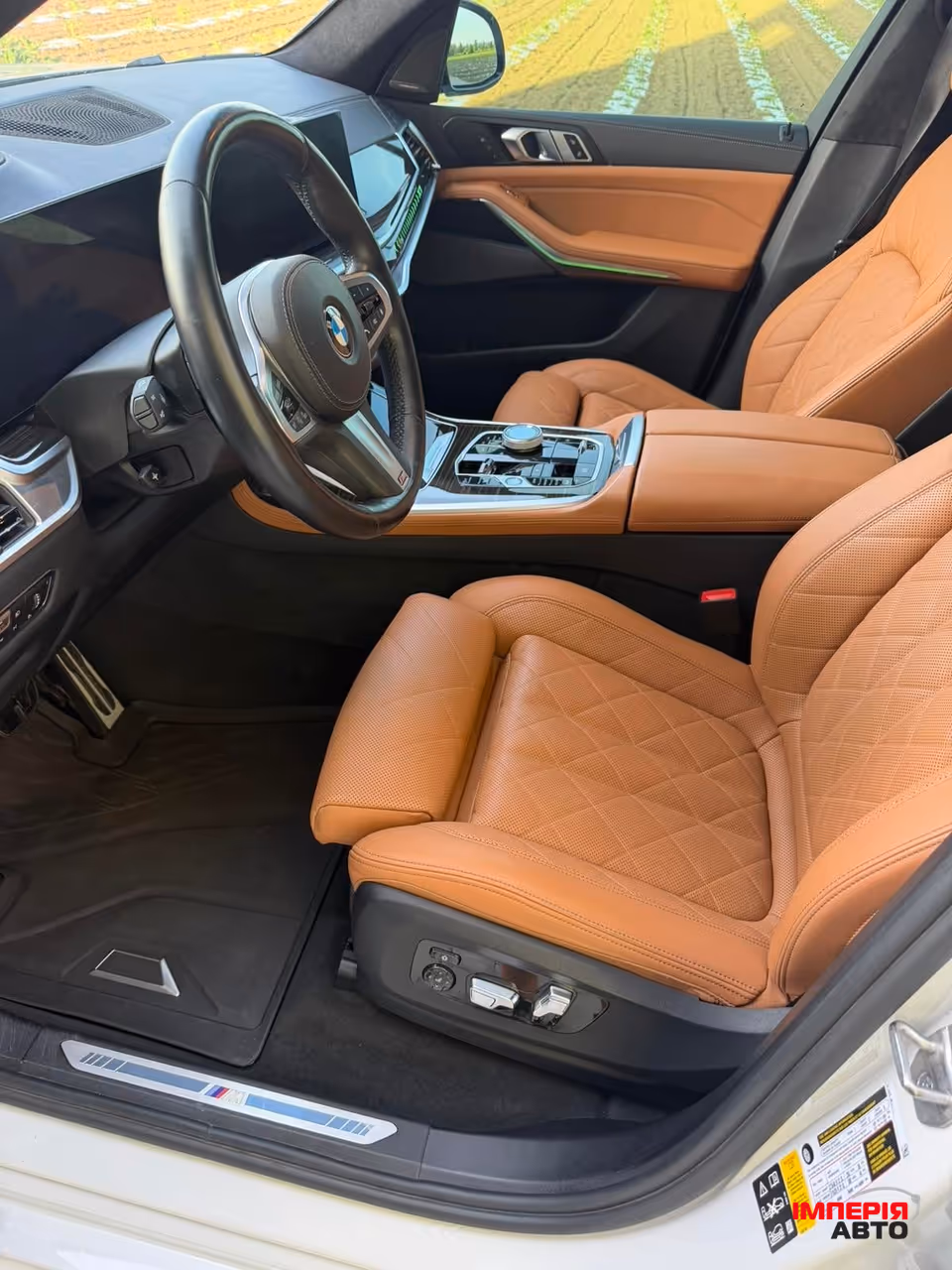 BMW X7 - фото 26