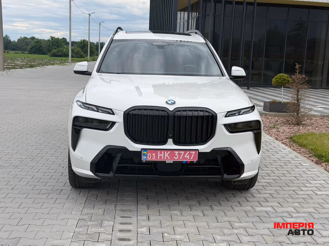 BMW X7 - фото 3