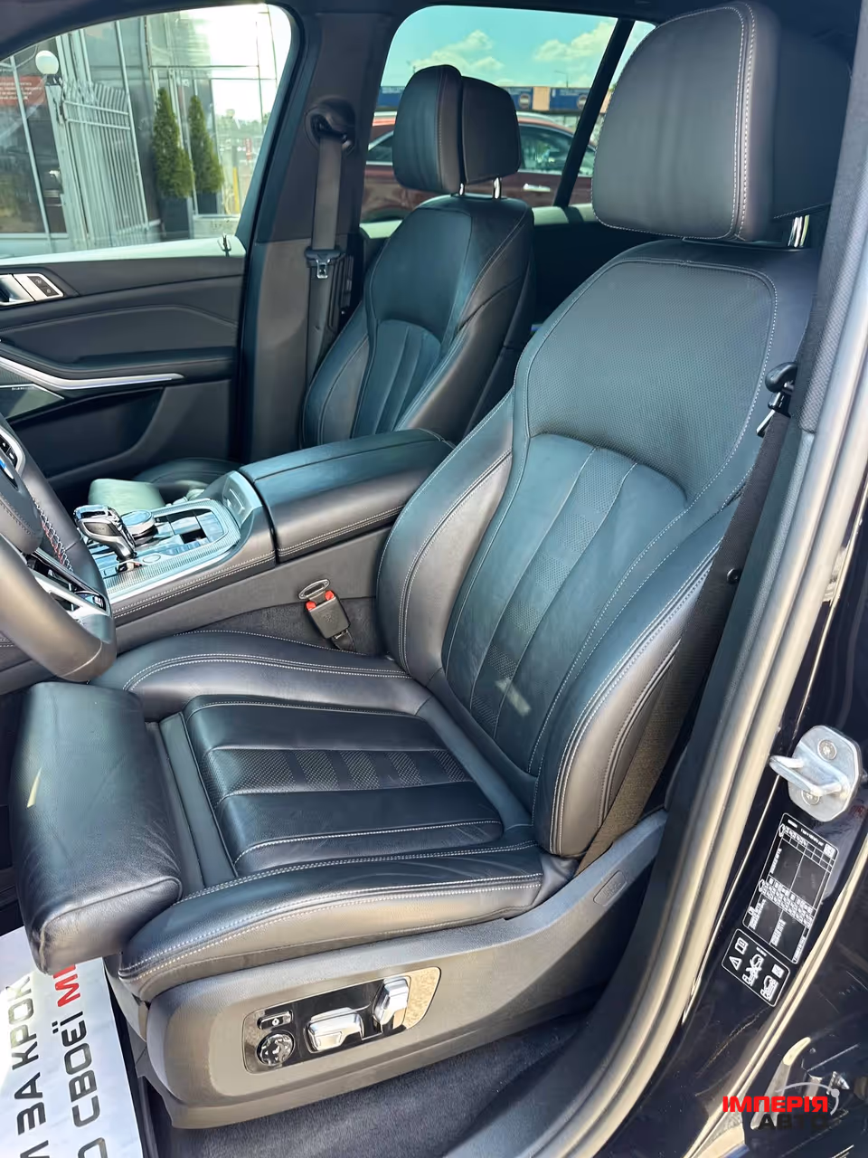 BMW X5 - фото 8